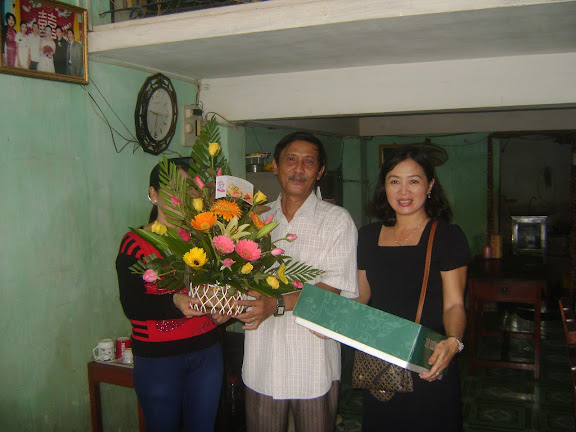 Hoạt động của 87TưNghĩa nhân ngày Nhà giáo Việt Nam 20/11/2012  DSC00433