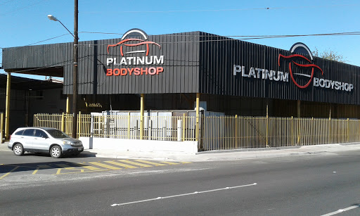 Platinum Body Shop, Av Ejército Nacional 1395, Lázaro Cárdenas, 21370 Mexicali, B.C., México, Proveedor de repuestos de carrocería de automóviles | BC