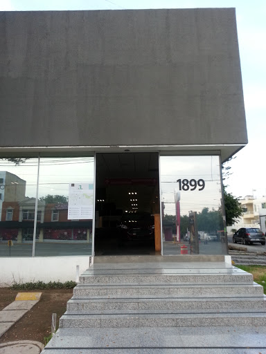 Oficinas UBER, Avenida Plan de San Luis 1899, Chapultepec Country, 44620 Guadalajara, Jal., México, Servicios de oficina | Guadalajara