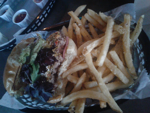 Hamburger Restaurant «The Burger Stand @ College Hill», reviews and photos, 1601 SW Lane St, Topeka, KS 66604, USA