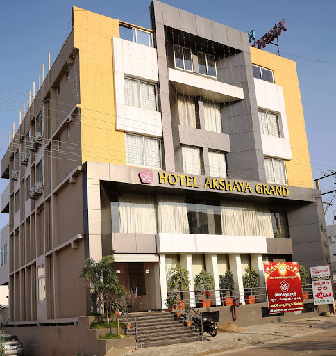 Hotel Akshaya Grand, Hyderabad Rd, Housing Board Colony, Siddipet, Telangana 502103, India, Indoor_accommodation, state TS