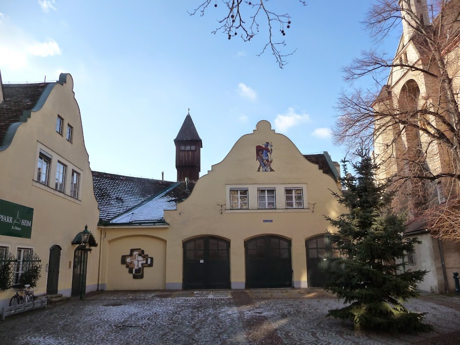 Замок Лихтенштайн под Веной и городок Мёдлинг (фото)