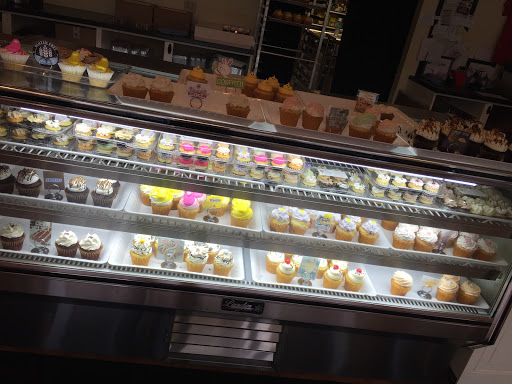 Bakery «The Sweet Lush Cupcakery», reviews and photos, 105 Chestnut St, Dunmore, PA 18512, USA