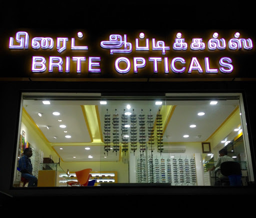 Brite Opticals, Empire Arcade, Opposite to New Bus Stand, Omalur Rd, Arthanari Nagar, Swarnapuri, Salem, Tamil Nadu 636004, India, Optometrist_Shop, state TN