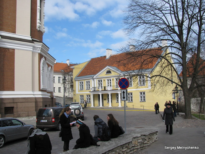 Четыре часа по улицам старого Таллина… (Фото)