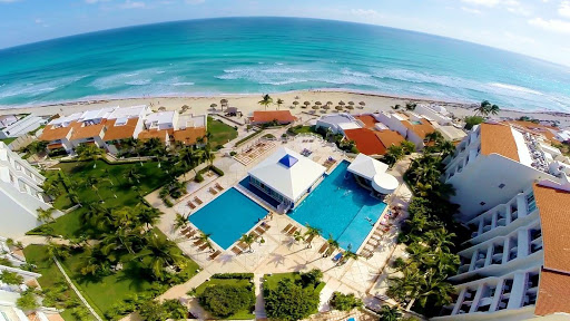 El Isleño, Hotel Solymar Beach Resort, Blvd Kukulcan Km 18.7, Zona Hotelera, 77500 Cancún, Q.R., México, Alimentación y bebida | TLAX