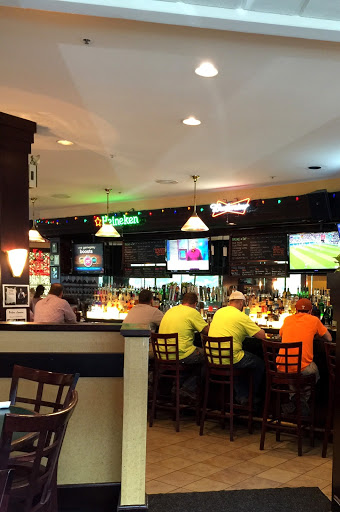 Sports Bar «Stained Glass Pub», reviews and photos, 6751 Dorsey Rd, Elkridge, MD 21075, USA