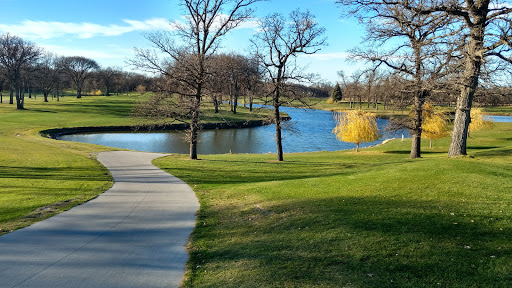 Golf Course «Edgewood Golf Course Pro Shop», reviews and photos, 19 Golf Course Rd, Fargo, ND 58102, USA