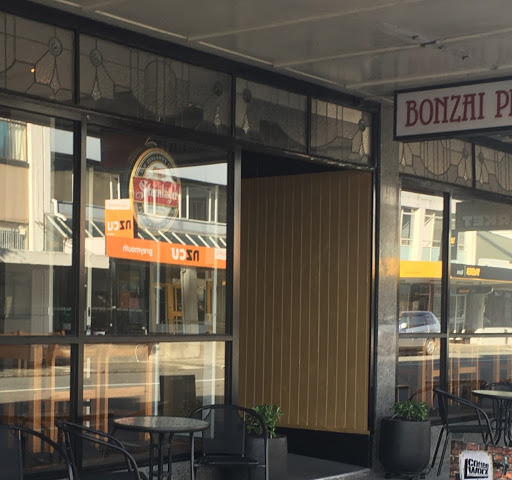 Bonzai Cafe logo