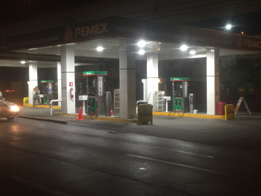 Gasolinera Internacional, Av. Adolfo López Mateos 265, Fundó Legal, Centro, 84030 Nogales, Son., México, Gasolinera | SON