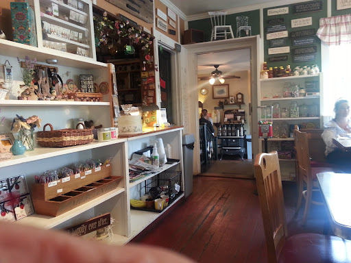 Sandwich Shop «Windham Junction Country Gift Shop & Kitchen», reviews and photos, 128 N Lowell Rd, Windham, NH 03087, USA