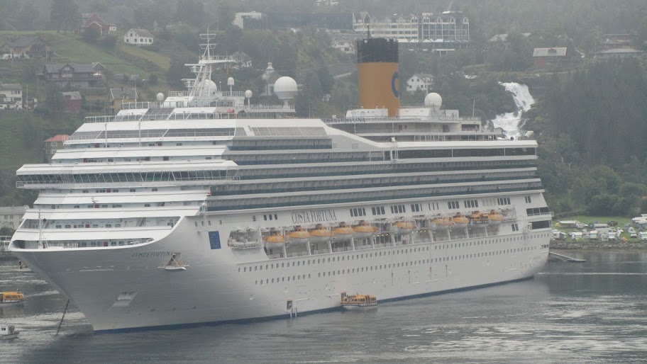 Соло круиз по солнечным фьордам. Royal Caribbean - Brilliance of the Seas