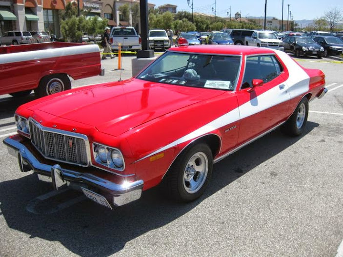 Voiture Ford Gran Torino dans Starsky et Hutch