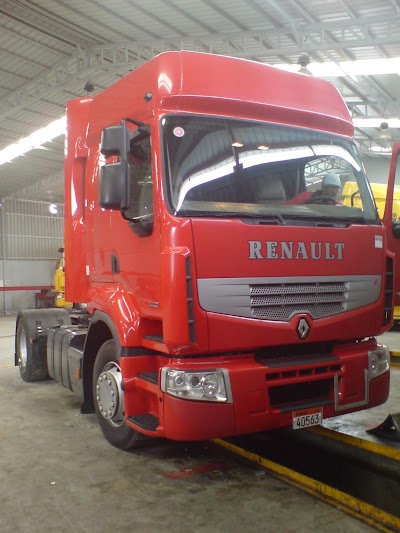 Photos of Heavy Vehicles (Renault ) - A.A.Bin Hindi - B.S.C. (c)
