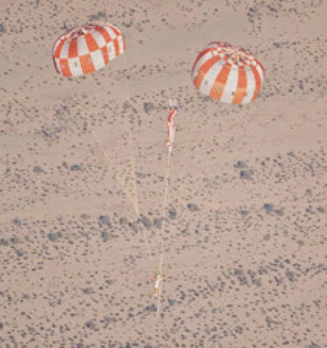 Nasa Orion Lands Safely On Two Of Three Parachutes In Test