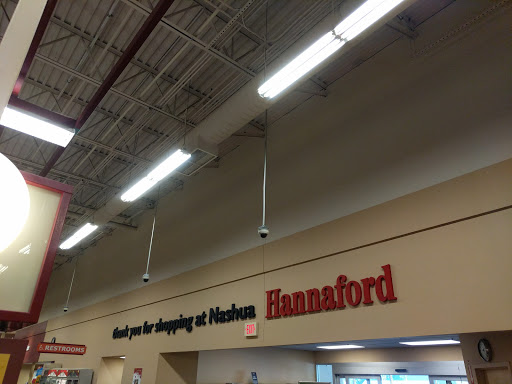 Grocery Store «Hannaford Supermarket», reviews and photos, 175 Coliseum Ave, Nashua, NH 03063, USA