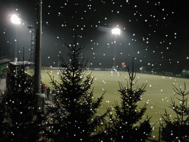 PC063940-SNOW.gif