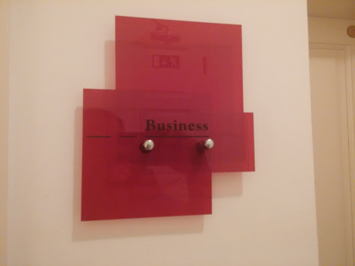 Macek Rooms