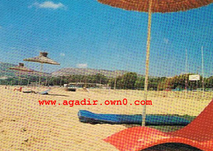 شاطئ اكادير قبل وبعد الزلزال سنة 1960 Fdffgds