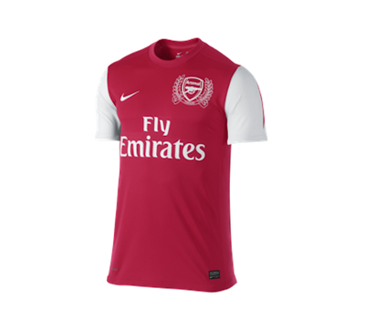 Voetbaltenues en shirts van Arsenal