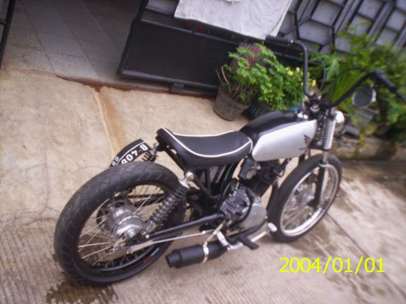 Motor Thunder Modifikasi Jap Style