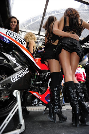 Paddock Girls Le Mans 2012 Monster Girls