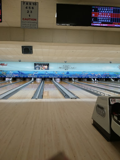 Bowling Alley «Cardinal Lanes Beach Bowl», reviews and photos, 7026 Market St, Wilmington, NC 28411, USA