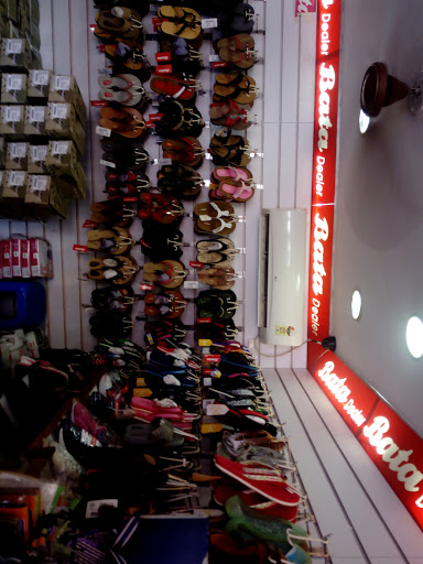 Bata - Salgaokar Shoes, 1, Av. Teófilo Braga, Electricity Colony, Santa Inez, Panjim, Goa 403001, India, Shoe_Shop, state GA