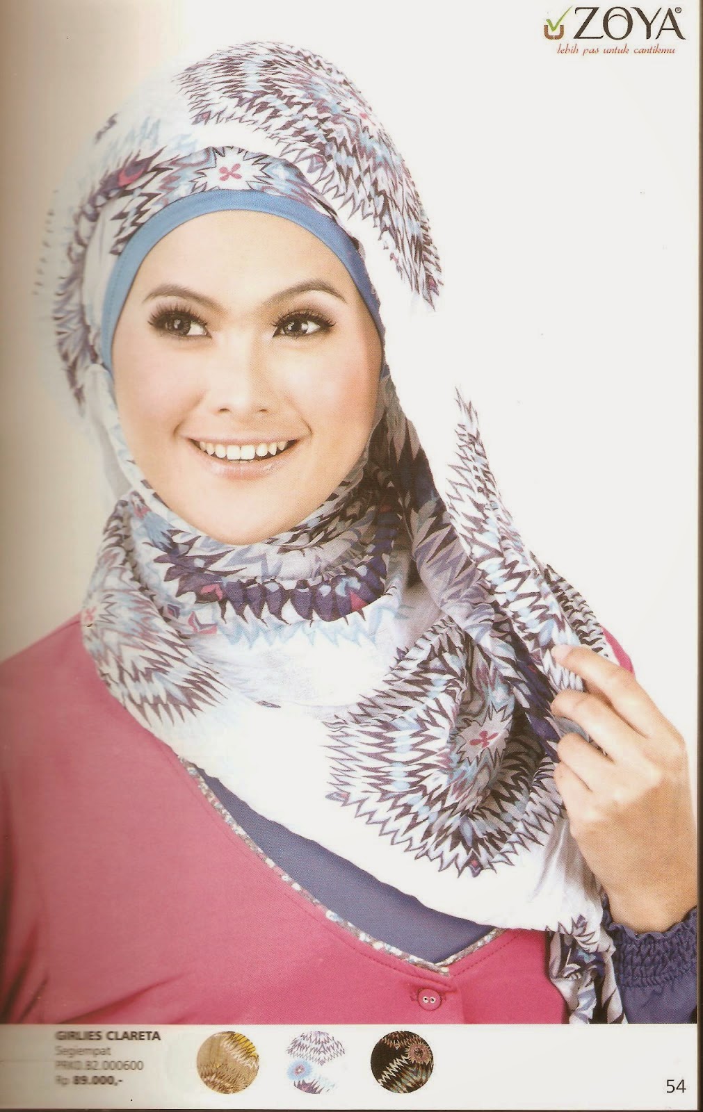 Kerudung-Zoya-Segi-Empat-hijab-zoya-segi-empat-1183-IMG.jpg