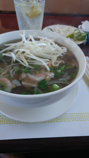 Pho Restaurant «Pho T & T», reviews and photos, 2050 Lewelling Blvd, San Leandro, CA 94579, USA