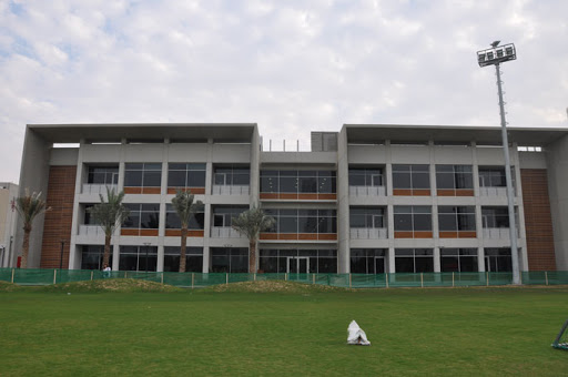 American School of Dubai, Al Barsha 1, Hessa St. 1st Al Khail, Opp Saudi German Hospital - Dubai - United Arab Emirates, School, state Dubai