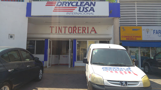 Dryclean Usa International, A, Av. Camino Real 470, Camino Real, Candiles, Qro., México, Servicio de lavandería | QRO