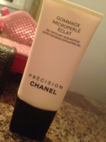 Beautiful Bliss: Chanel Gommage Microperle Éclat Review