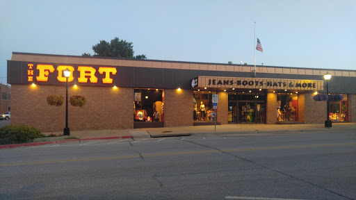 Western Apparel Store «The Fort - Nebraska City», reviews and photos, 903 Central Ave, Nebraska City, NE 68410, USA