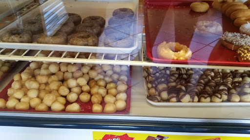 Donut Shop «Donutsdatrock! Rockport Donuts», reviews and photos, 401 TX-35 BUS, Rockport, TX 78382, USA