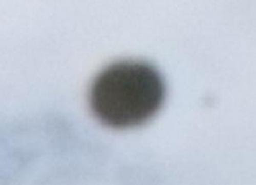 Ufo Sighting In Berlin Thuringia On July 27Th 2013 2 Discs White In Formatione Over The Mggel Lake