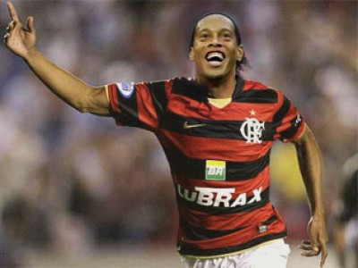 Gabi Croco analisa momento do time no Carioca e avisa: 'O Flamengo, onde  for jogar, joga para vencer