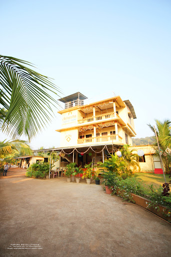 Aakansha Tourist Home, At Chikani,Post Kashid, Murud Janjira, Raigad, Kashid, Maharashtra 402401, India, Garden, state MH