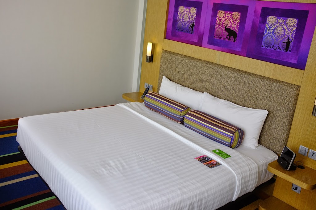 Aloft is our recommended hotel in Bangkok