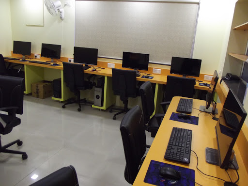 CADD Centre, Gondal Road, 108, Ground & 1st Floor, Vimal Industrial Products, Nr. Rajkamal Petrol Pump, Gondal Rd, Rajkot, Gujarat 360004, India, Training_Centre, state GJ