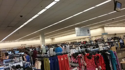 Department Store «Nordstrom Rack Glendale Fashion Center», reviews and photos, 227 N Glendale Ave, Glendale, CA 91206, USA