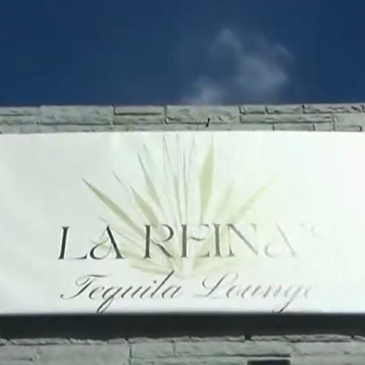 La Reina's Beauty and Spa logo