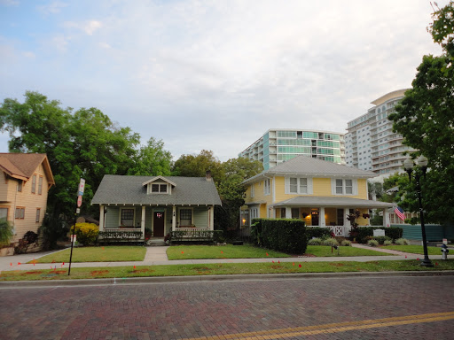Lake Eola Park
