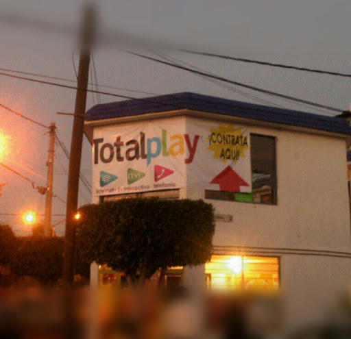Totalplay, Esmeralda 745, Valle Dorado, 78399 San Luis, S.L.P., México, Proveedor de servicios de telecomunicaciones | San Luis Potosí