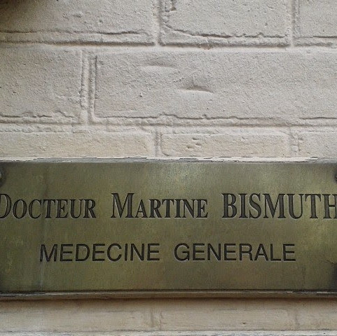 Dr Martine Bismuth logo