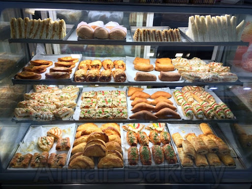 Amar Bakery, 531, Bara Bazar, Shahdara, Shahdara, Delhi, 110032, India, Western_Restaurant, state DL