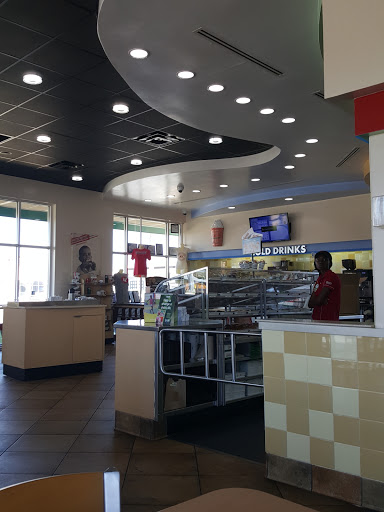 Bakery «Krispy Kreme Doughnuts», reviews and photos, 1400 McFarland Blvd E, Tuscaloosa, AL 35405, USA