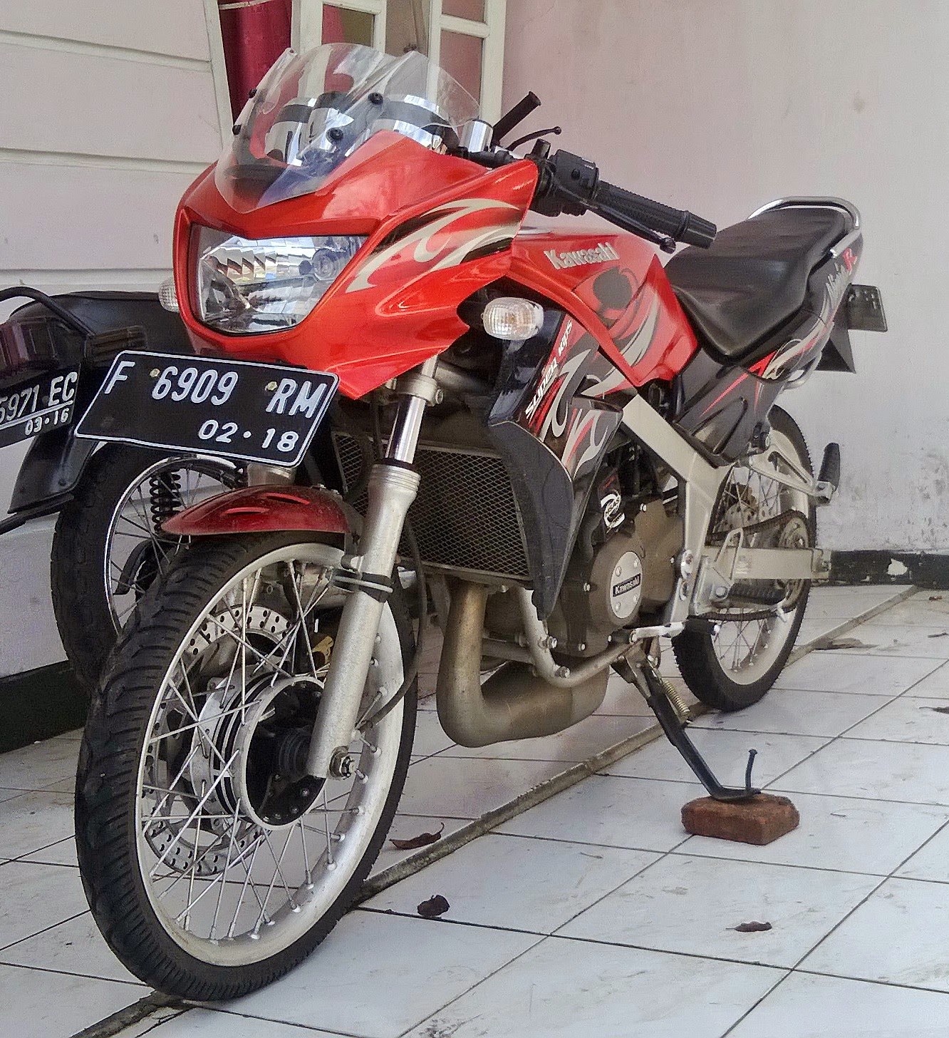 Foto Modifikasi Yamaha Vega Rr