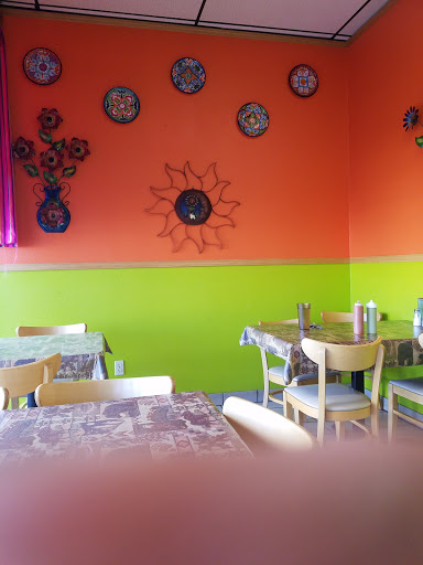 Mexican Restaurant «Tlaquepaque», reviews and photos, 911 N Murray Blvd, Colorado Springs, CO 80915, USA