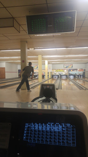 Bowling Alley «Olympic Lanes», reviews and photos, 12751 New Halls Ferry Road, Florissant, MO 63033, USA